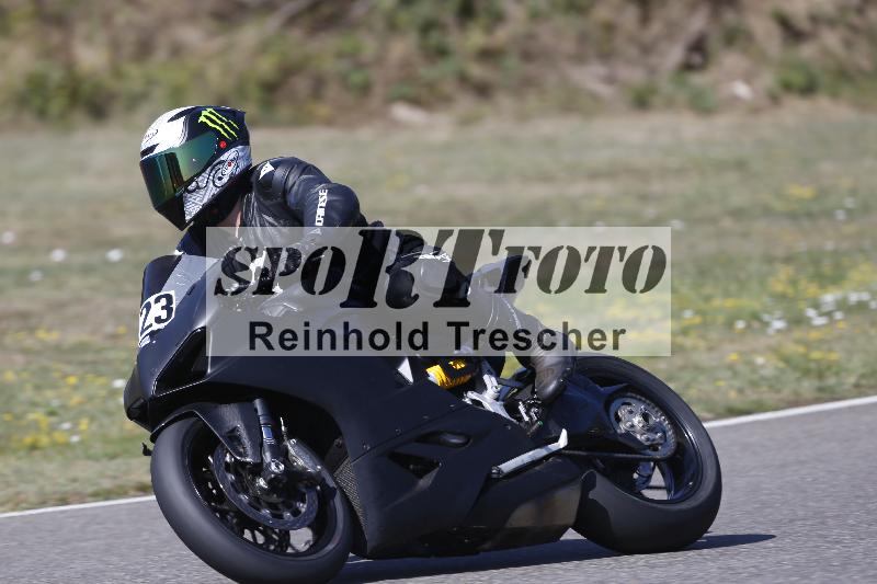 /36 08.08.2026  Pluess Motosport ADR/Freies Fahren/423